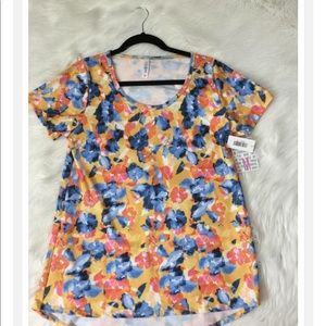 LuLaRoe Classic Tee M NWT
